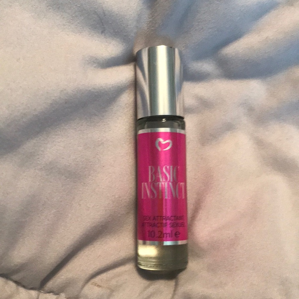 Pure Romance Basic Instinct Roller Fragrance